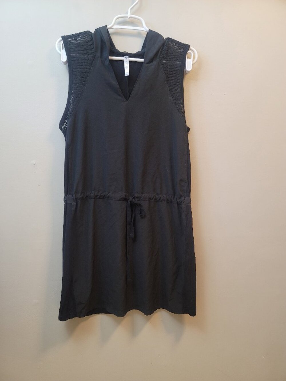Fabletics Black Hooded Sleeveless Tie Waist Dress Size Medium